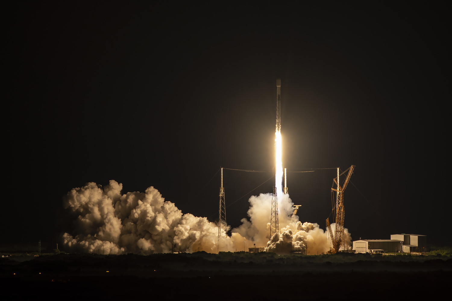 Falcon 9 lifting off from SLC-40 in Cape Canaveral, Florida.