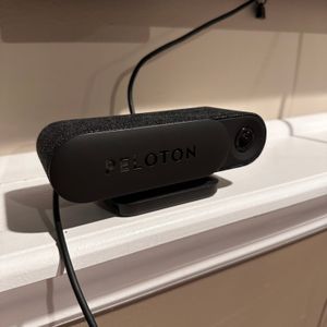 The Peloton Guide is a great concept with a bad execution.